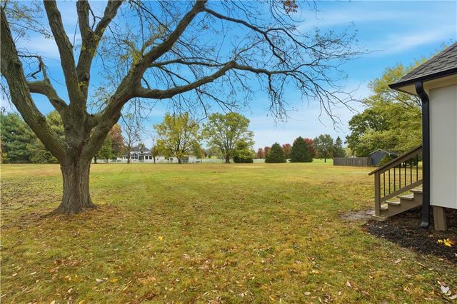 3680 W 194th Street, Stilwell, KS 66085