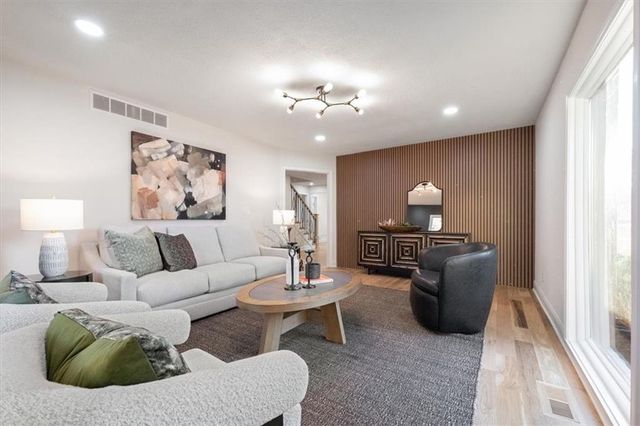 3680 W 194th Street, Stilwell, KS 66085