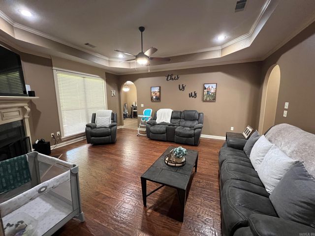 8 Lael Cove, Greenbrier, AR 72058