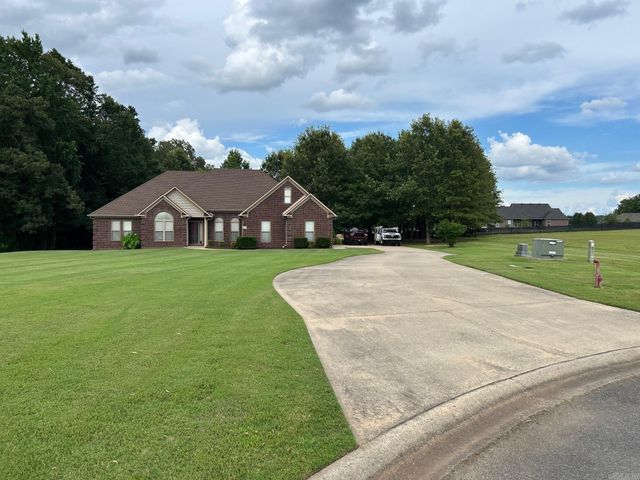 8 Lael Cove, Greenbrier, AR 72058