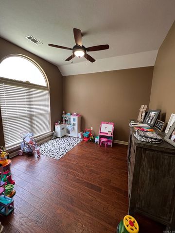 8 Lael Cove, Greenbrier, AR 72058