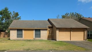 2435 Buttonhill Drive, Missouri City, TX 77489