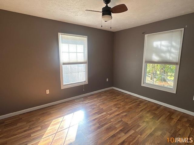 502 N New Years Day, Santa Claus, IN 47579