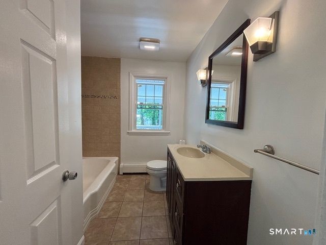 366 Harmony Street, Bridgeport, CT 06606