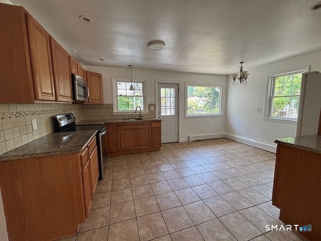 366 Harmony Street, Bridgeport, CT 06606