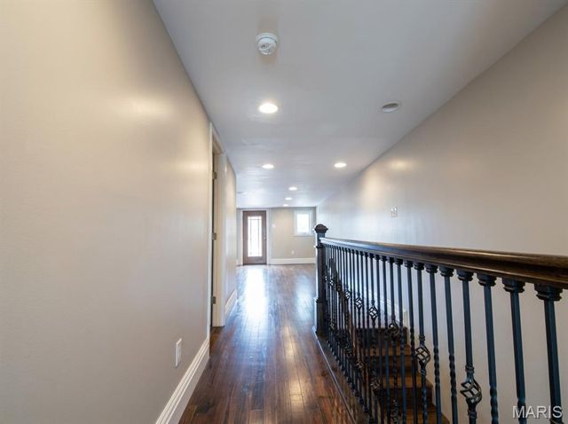 2827 Oregon Avenue, St Louis, MO 63118