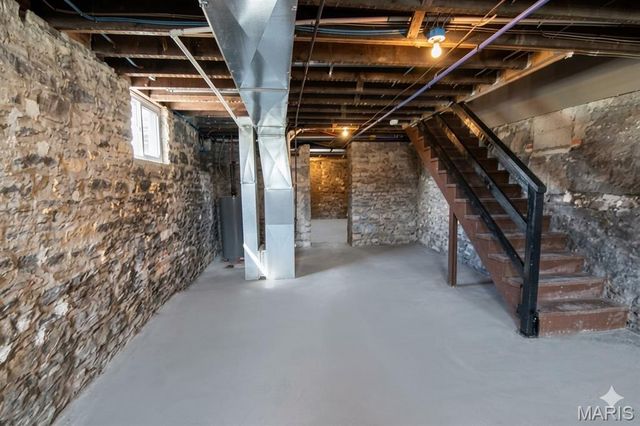 2827 Oregon Avenue, St Louis, MO 63118