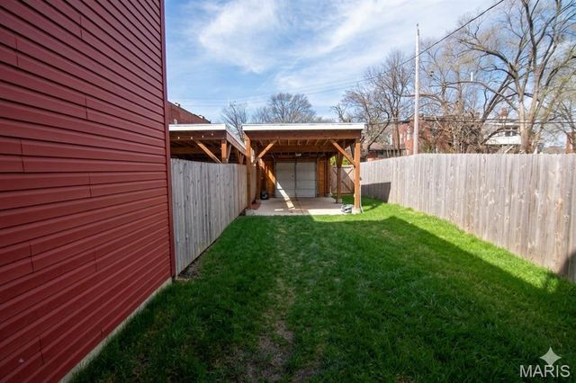 2827 Oregon Avenue, St Louis, MO 63118