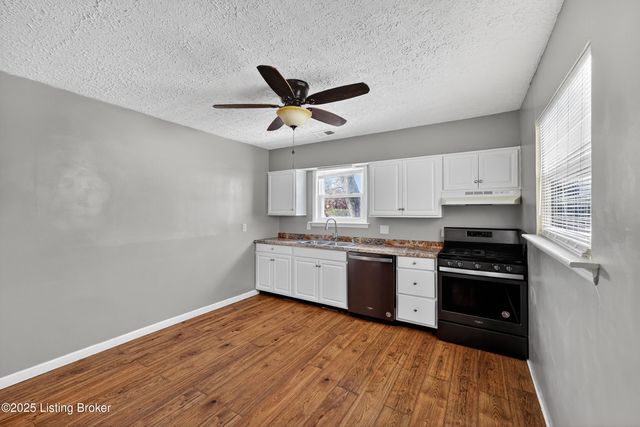 1605 Lou Gene Ave, Louisville, KY 40216