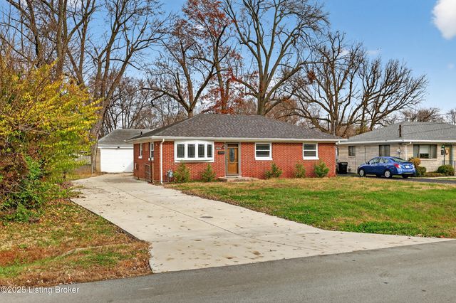 1605 Lou Gene Ave, Louisville, KY 40216