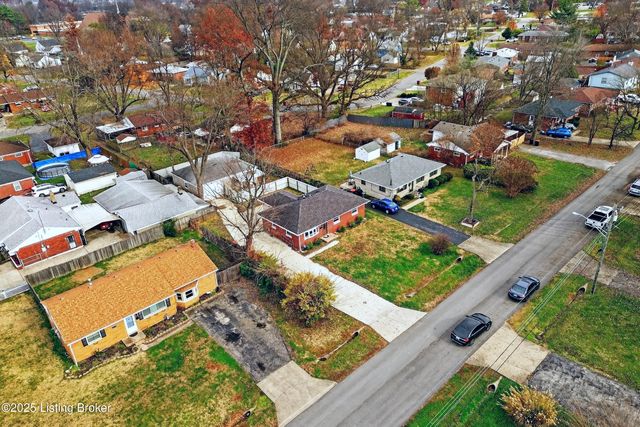 1605 Lou Gene Ave, Louisville, KY 40216