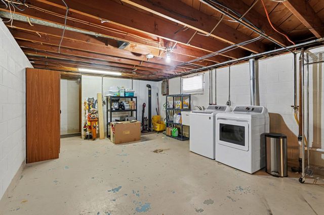 1313 S Barclay Street, Bay City, MI 48706