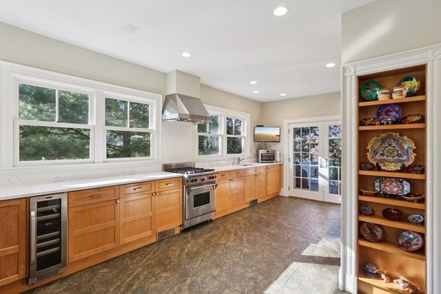 35 Frances St, Melrose, MA 02176