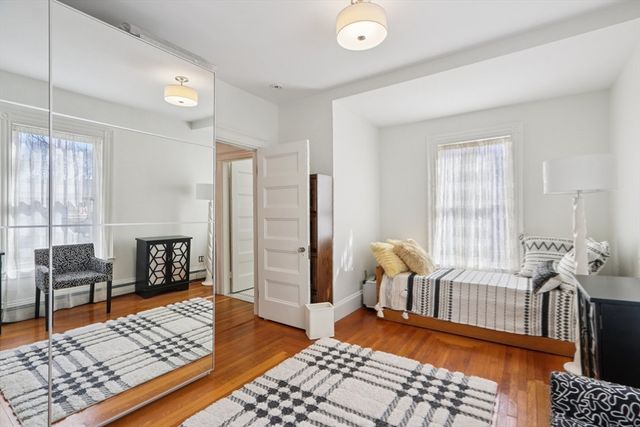 35 Frances St, Melrose, MA 02176