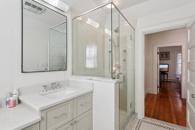35 Frances St, Melrose, MA 02176