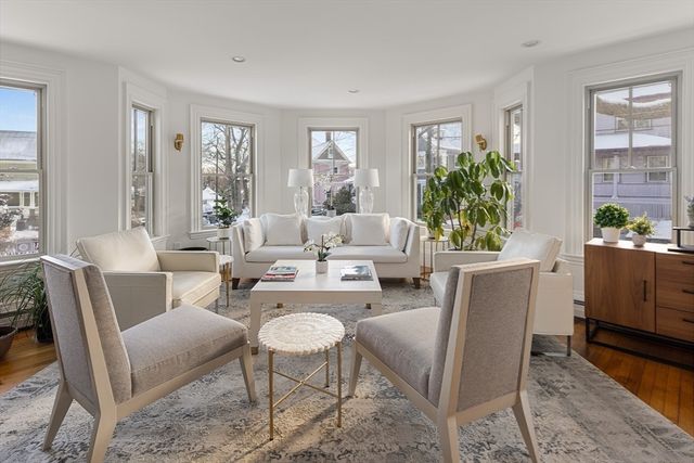35 Frances St, Melrose, MA 02176