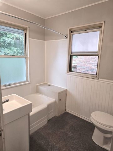 231 Connecticut Ave, Clairton, PA 15025