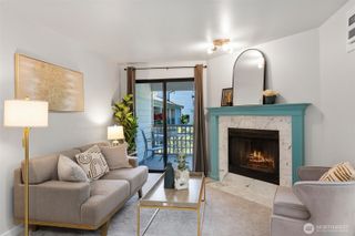 710 N 160th Street #B307, Shoreline, WA 98133