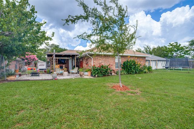 809 Brookhaven Drive, Royse City, TX 75189