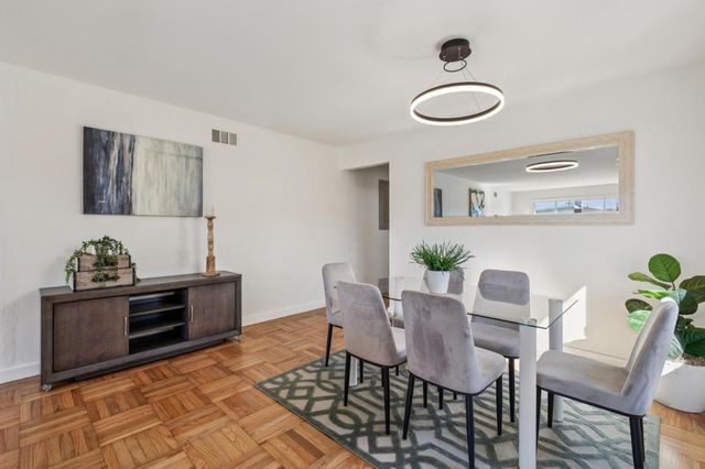 553 Skyline Drive, Daly City, CA 94015