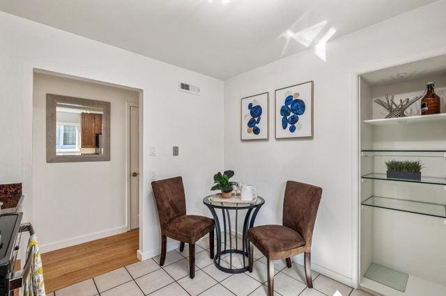 553 Skyline Drive, Daly City, CA 94015