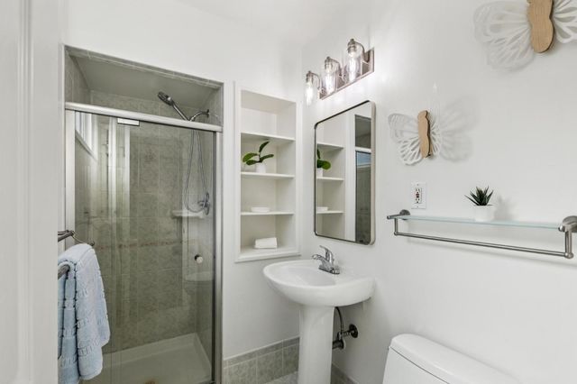 553 Skyline Drive, Daly City, CA 94015