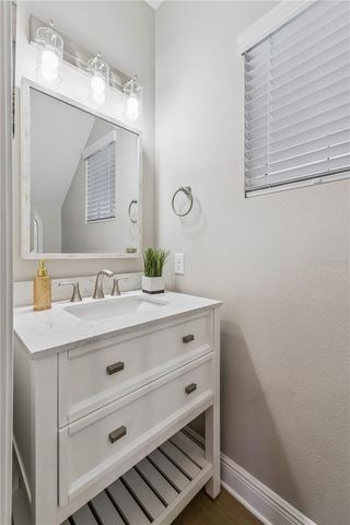 210 HIBISCUS COURT, Orlando, FL 32801