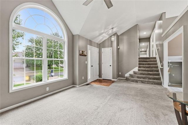 10416 NW 87th Street, Kansas City, MO 64153