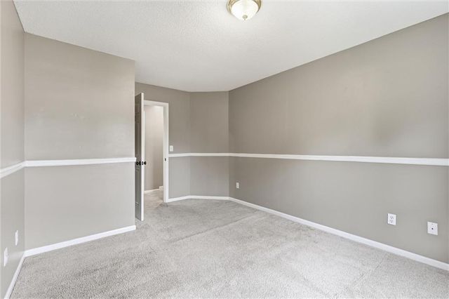 10416 NW 87th Street, Kansas City, MO 64153