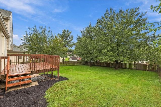 10416 NW 87th Street, Kansas City, MO 64153