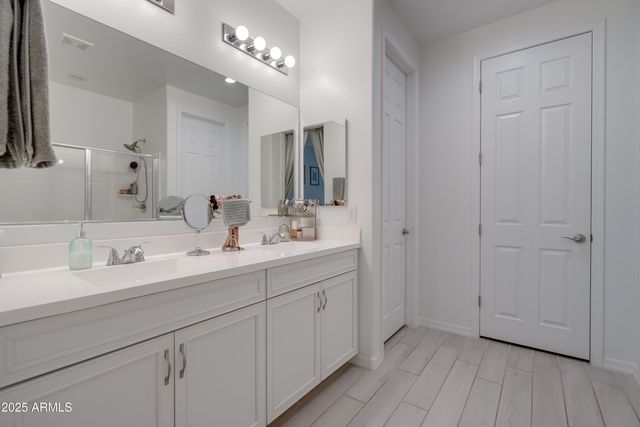 40520 W HALEY Drive, Maricopa, AZ 85138