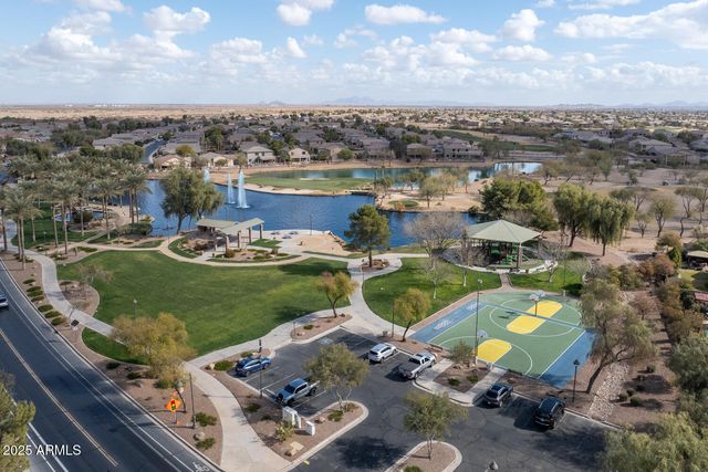 40520 W HALEY Drive, Maricopa, AZ 85138