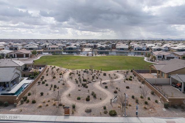 40520 W HALEY Drive, Maricopa, AZ 85138