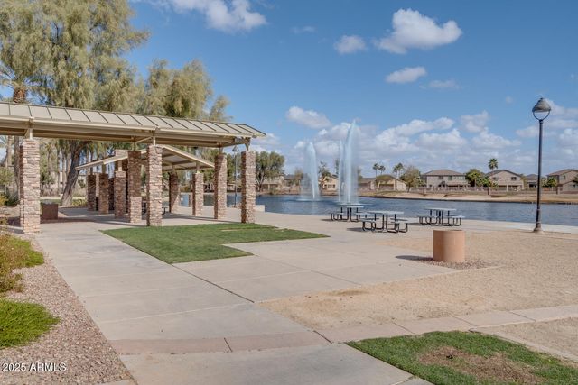 40520 W HALEY Drive, Maricopa, AZ 85138