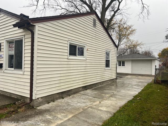 6365 HELEN Street, Garden City, MI 48135
