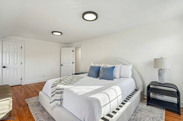 33 Springbrook Rd, Springfield Twp., NJ 07081