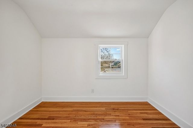 33 Springbrook Rd, Springfield Twp., NJ 07081