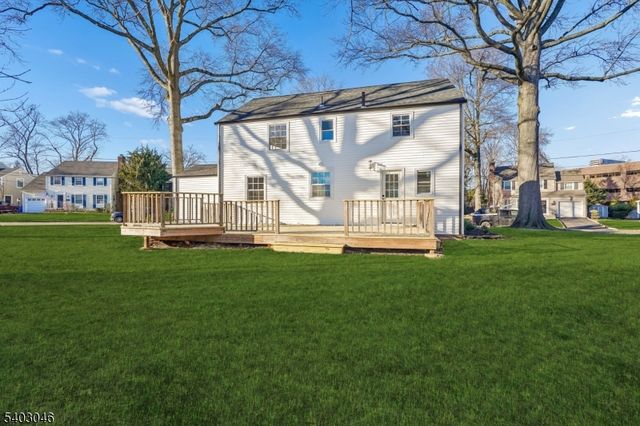 33 Springbrook Rd, Springfield Twp., NJ 07081