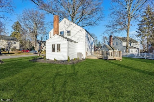 33 Springbrook Rd, Springfield Twp., NJ 07081