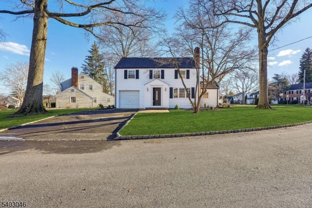 33 Springbrook Rd, Springfield Twp., NJ 07081