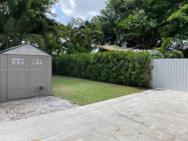 2359 NW 32nd Street, Miami, FL 33142
