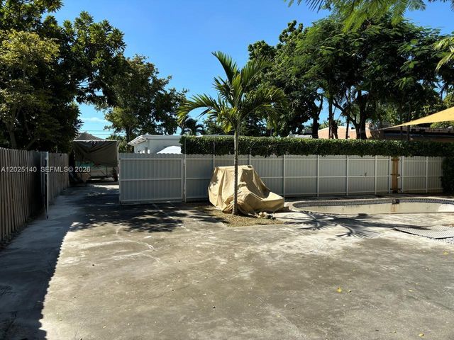 2359 NW 32nd Street, Miami, FL 33142
