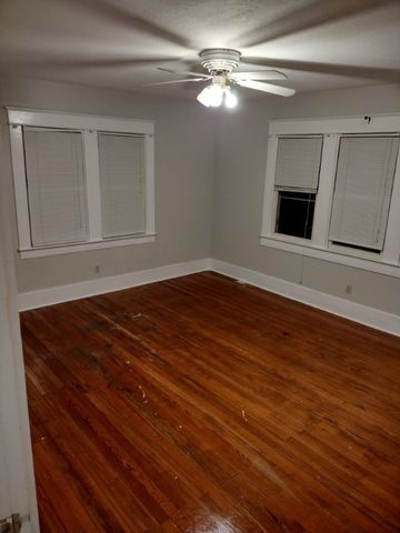 5838 Belmont Avenue, Dallas, TX 75206