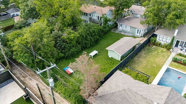 5838 Belmont Avenue, Dallas, TX 75206