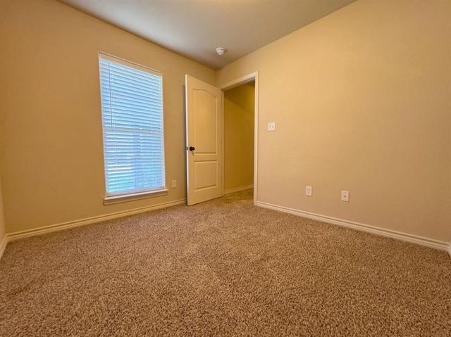 5220 Springwood Loop, Lumberton, TX 77657