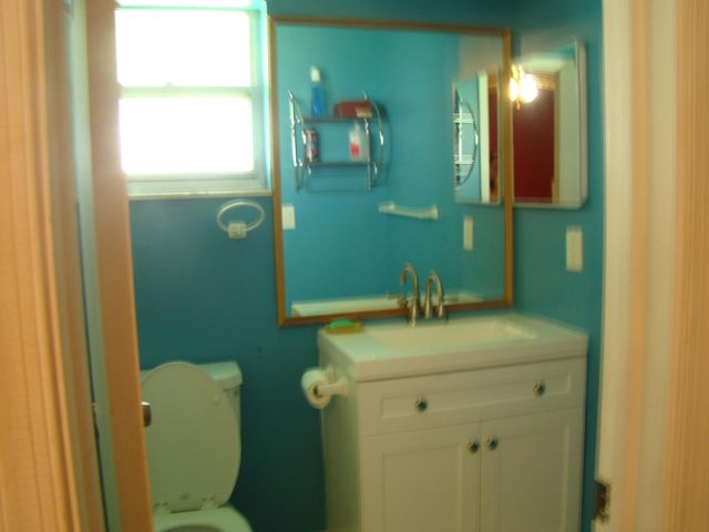 1611 NW 82nd Terrace, Plantation, FL 33322