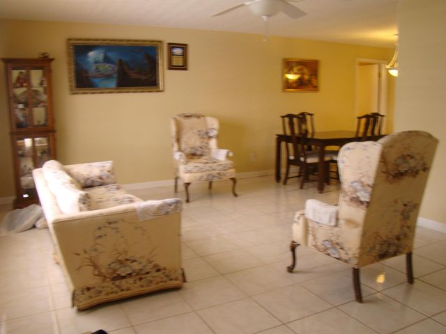 1611 NW 82nd Terrace, Plantation, FL 33322