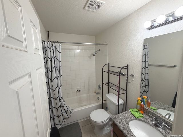 11323 CAMP CREEK TRL, San Antonio, TX 78245