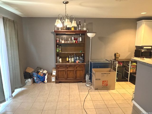 11323 CAMP CREEK TRL, San Antonio, TX 78245