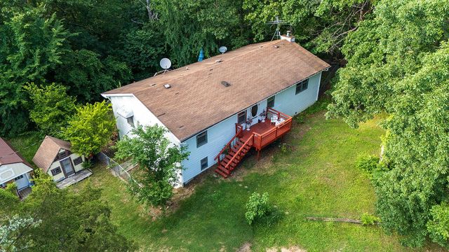 230 E Silver Creek Road, Forsyth, MO 65653